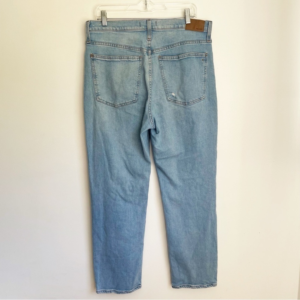 Madewell The Perfect Vintage Straight Jean in Danby Wash: Knee-Rip Edition 31 - Picture 5 of 16
